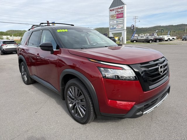 2024 Nissan Pathfinder — rear three-quarter view