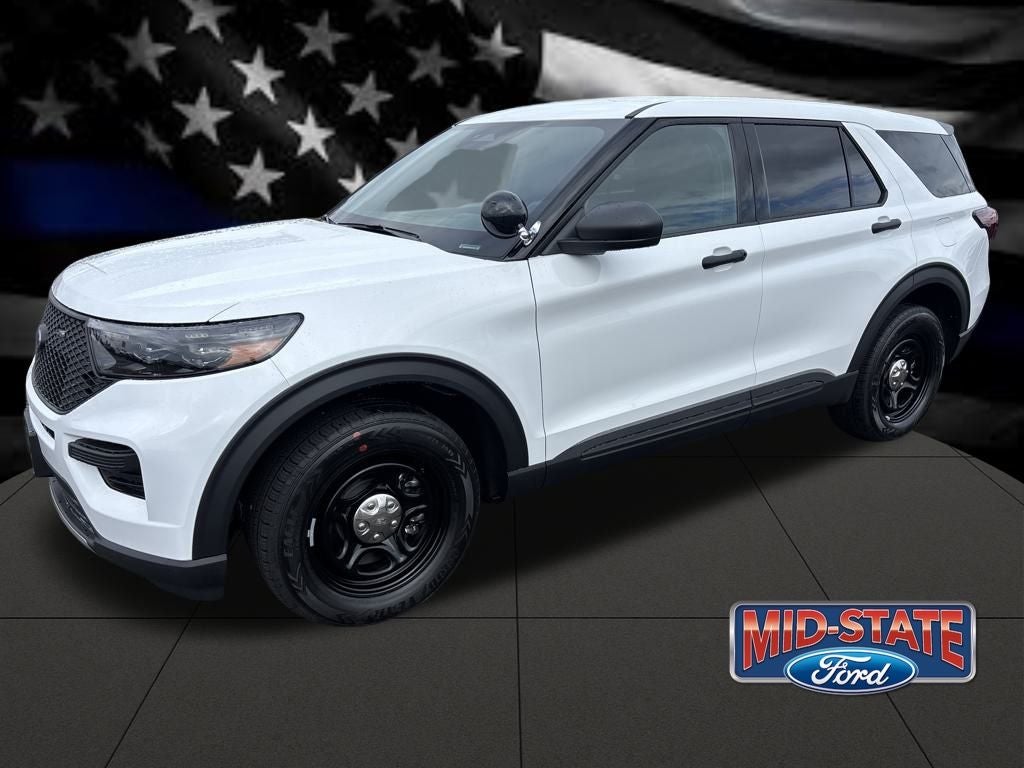 2025 Ford Police Interceptor Utility Base in Oxford White — front three-quarter view