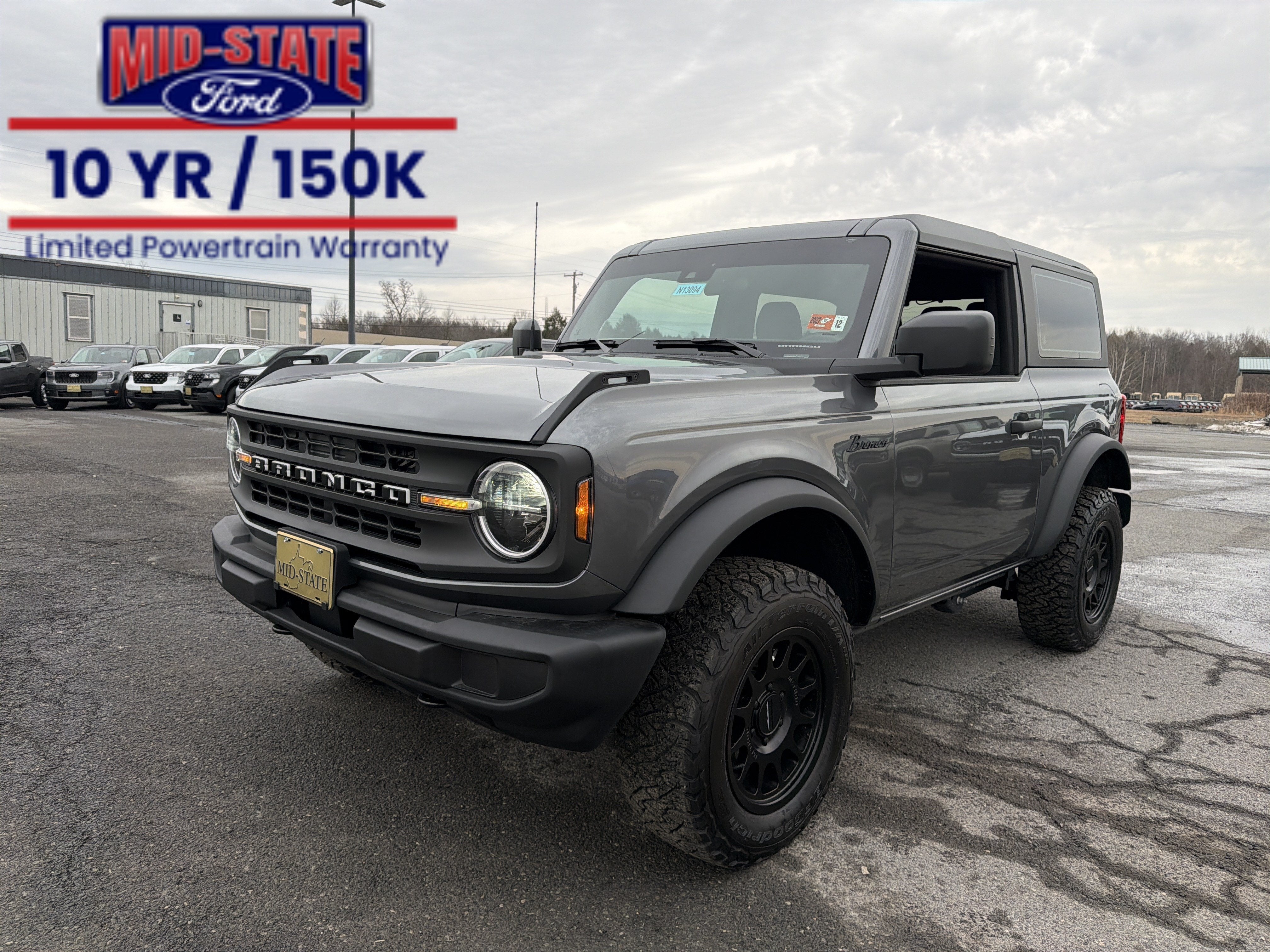 2025 Ford Bronco Base in Carbonized Gray Metallic — front three-quarter view