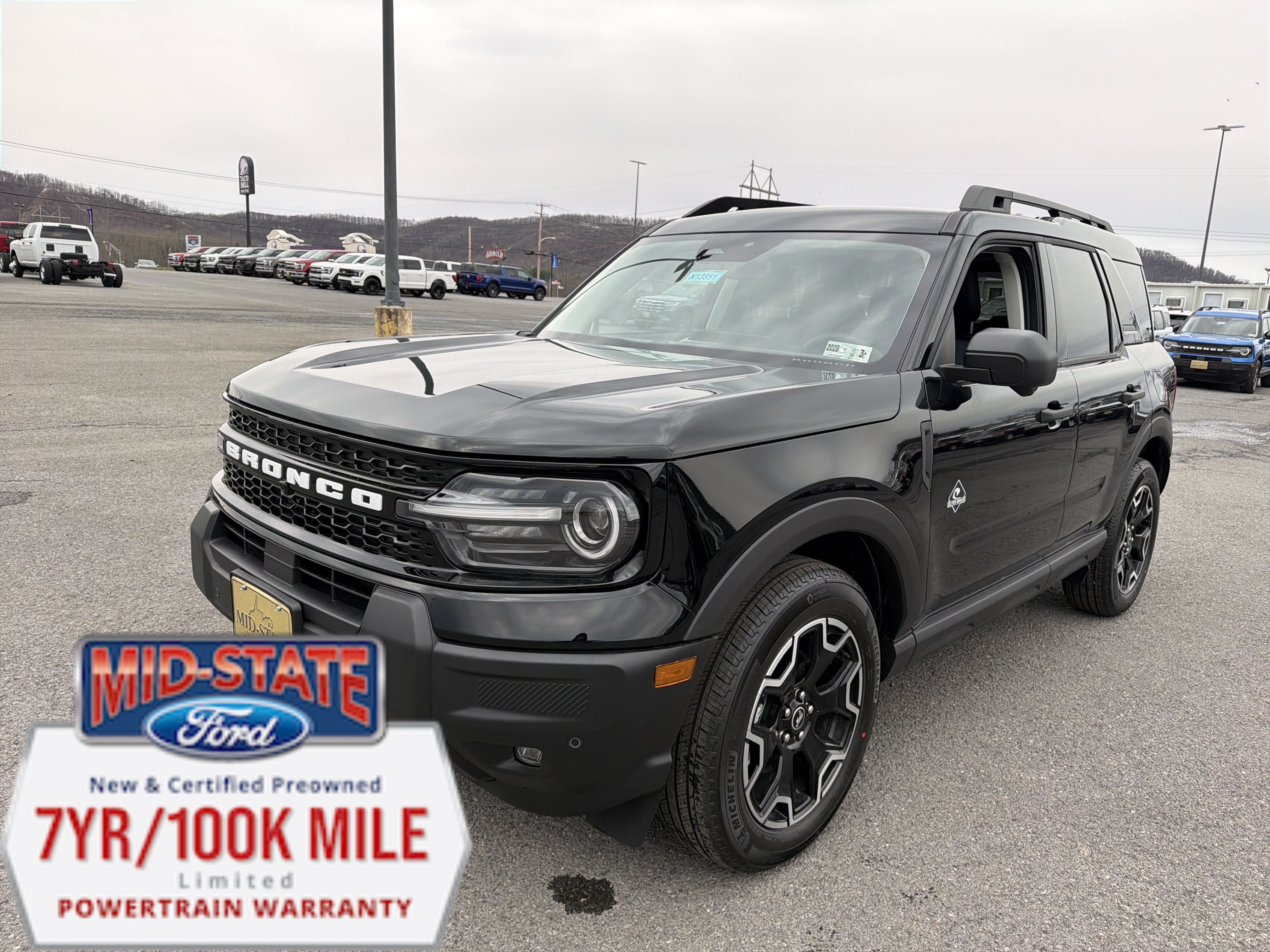 2026 Ford Bronco Sport Outer Banks in Shadow Black — front three-quarter view